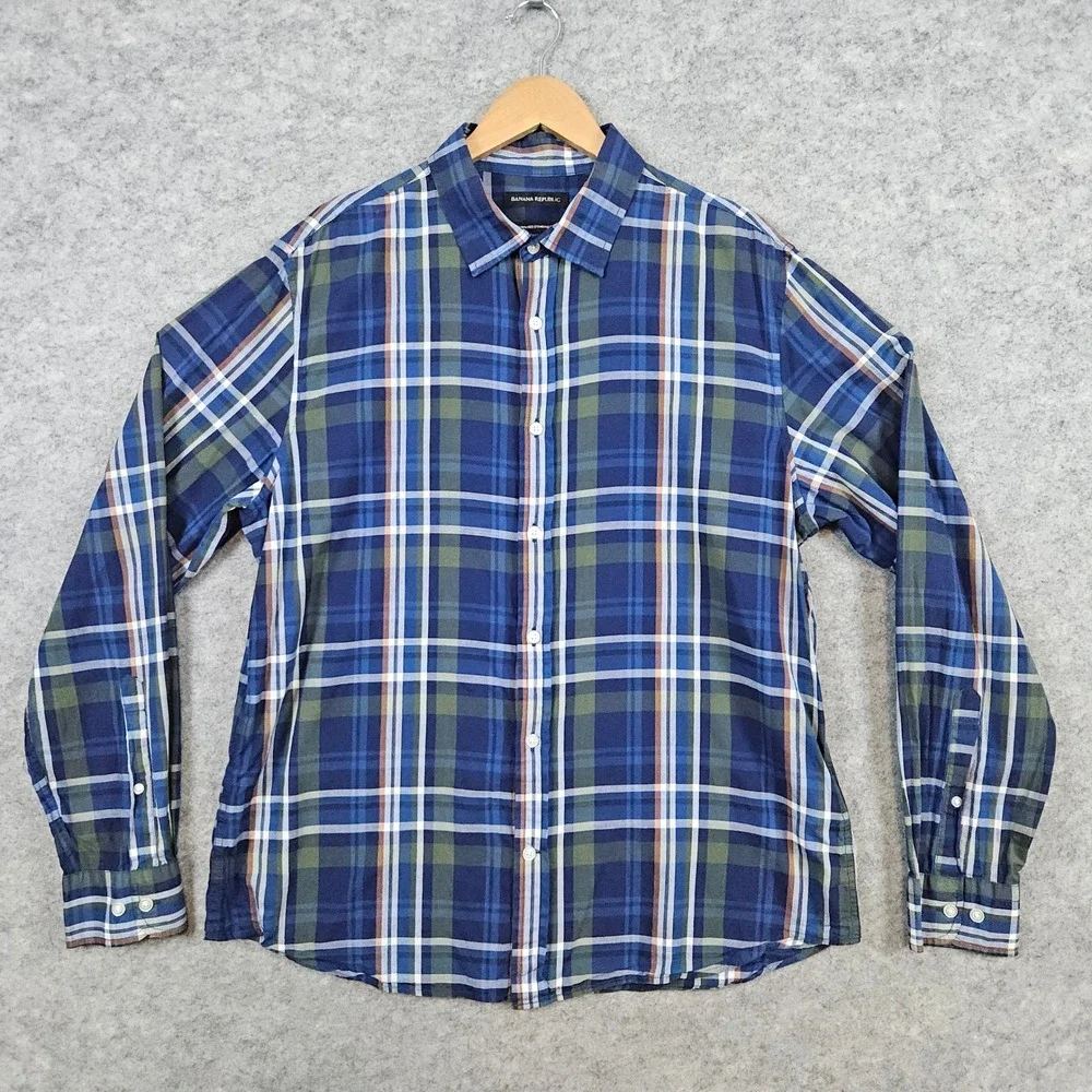 Banana Republic Men's Multicolor Plaid Shirt Size L Untucked Standard Fit Cotton